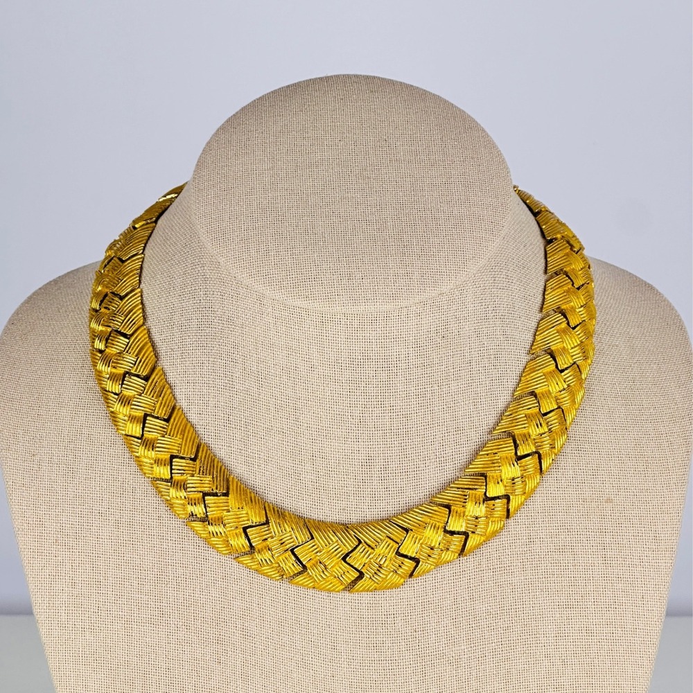 RARE Vintage 80s Napier Gold-Plated Basket Weave Choker Necklace Patent Pending